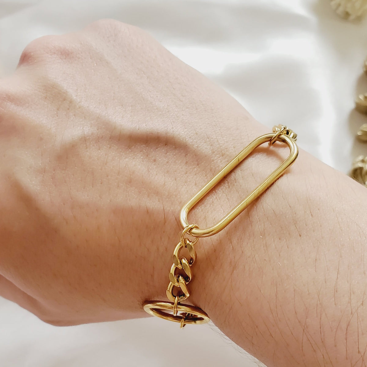 snake chain, herringbone chain, flat snake chain, gold herringbone, 18k gold snake chain, chunky gold necklace, gold fill chain, gold fill necklace, chain necklace, herringbone choker, rope chain necklace, layer necklace set, snake necklace