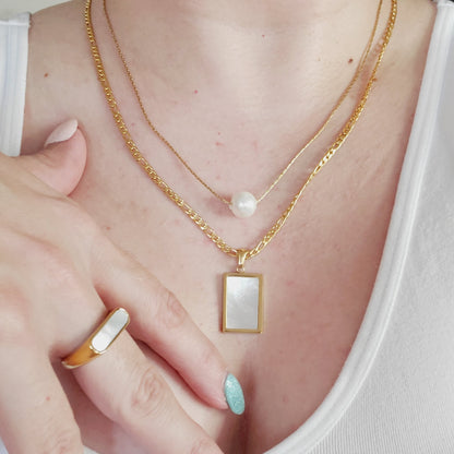 Bold Jewelry, chunky necklaces, Evil eye Necklace, waterproof Jewelry, Cuban Necklaces, Water resistant necklaces, Tarnish free necklaces, anti tarnish necklaces, vintage necklaces, Minimalist necklaces, fine jewelry, fine necklaces, high quality jewelry, high quality necklaces, best gift for her, gift for wife, gift for daughter, christmas gift for her, christmas gift for wife