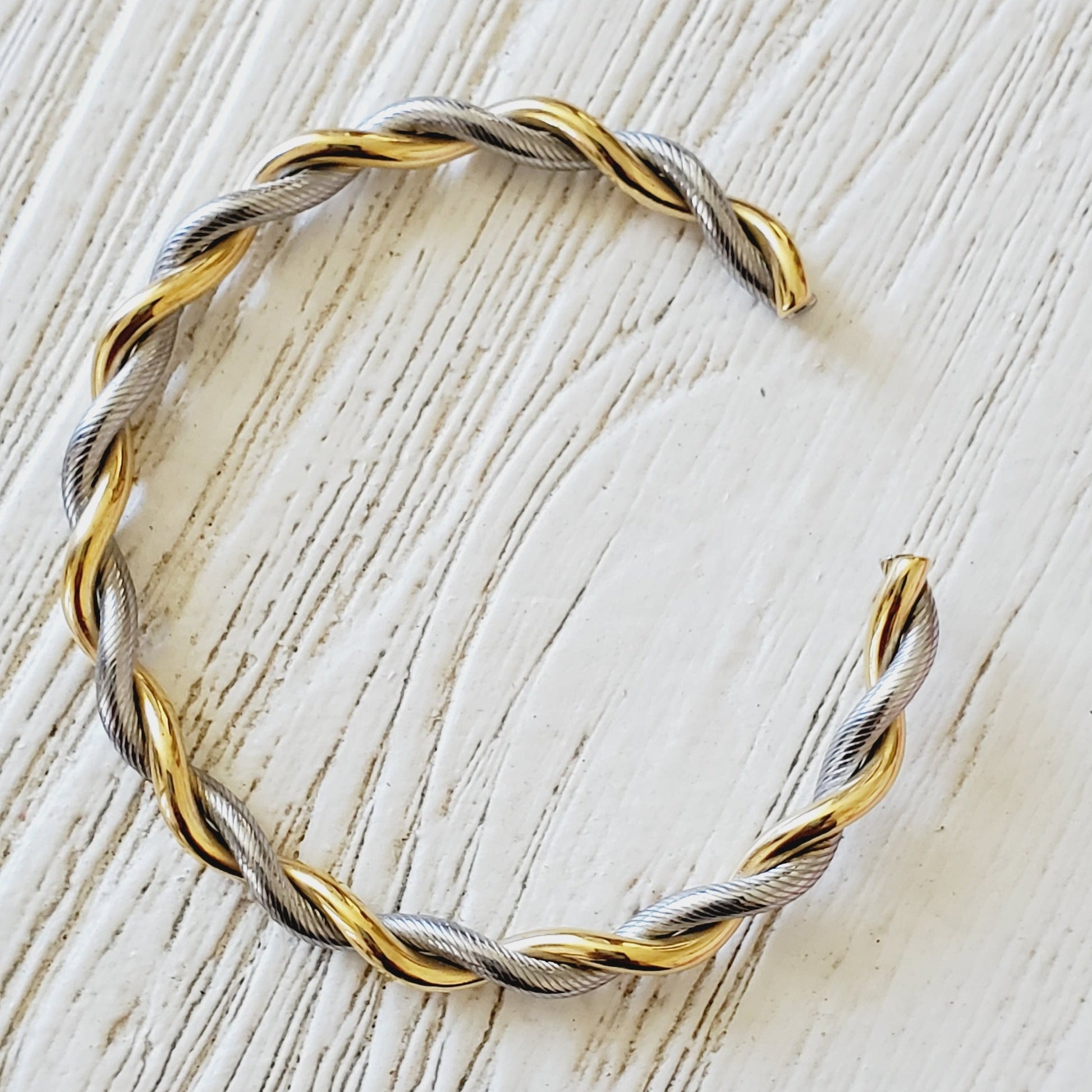 Double tone bangle, double tone bracelet, 18k gold plated bangle, 18k gold plated bracelet, 18k gold plated jewelry, water resistant jewelry, water resistant bracelet, birthday gift for her, ellie vail jewelryd, hello luxy jewelry, hey harper jewelry, the views and co jewelry