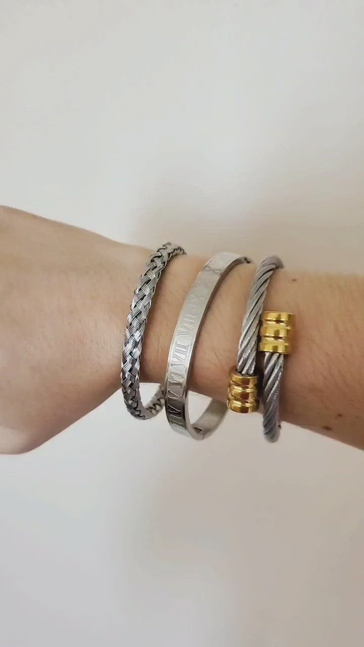 Water resistant jewelry, Hypoallergenic jewelry, tarnish free jewelry, Gold Plated Necklaces, Vintage Necklace, Minimalist Jewelry, Ellie Vail Jewelry, Ellie Vail Necklace, Hey Harper Jewelry, waterproof jewelry, cali tiger jewelry, cali tiger necklaces, 1980 jewelry, she is gold jewelry, kylie jenner necklace, Hello Luxy, Fine Jewelry, Tik Tok Jewelry, Tik Tok Fashion, Best Gift for wife, Wife best gift