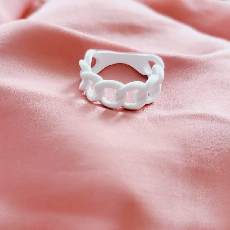 Candy Rings, Colorful Rings, Pride Rings, Summer Rings, Summer Essentials, Rainbow Rings, Color Rings, Happy Face Rings, Cubanas Rings, Croissant Rings, Twisted Rings, Pearls Rings, Smile Face Rings, Happy Face Rings, Gucci Rings, GG Rings