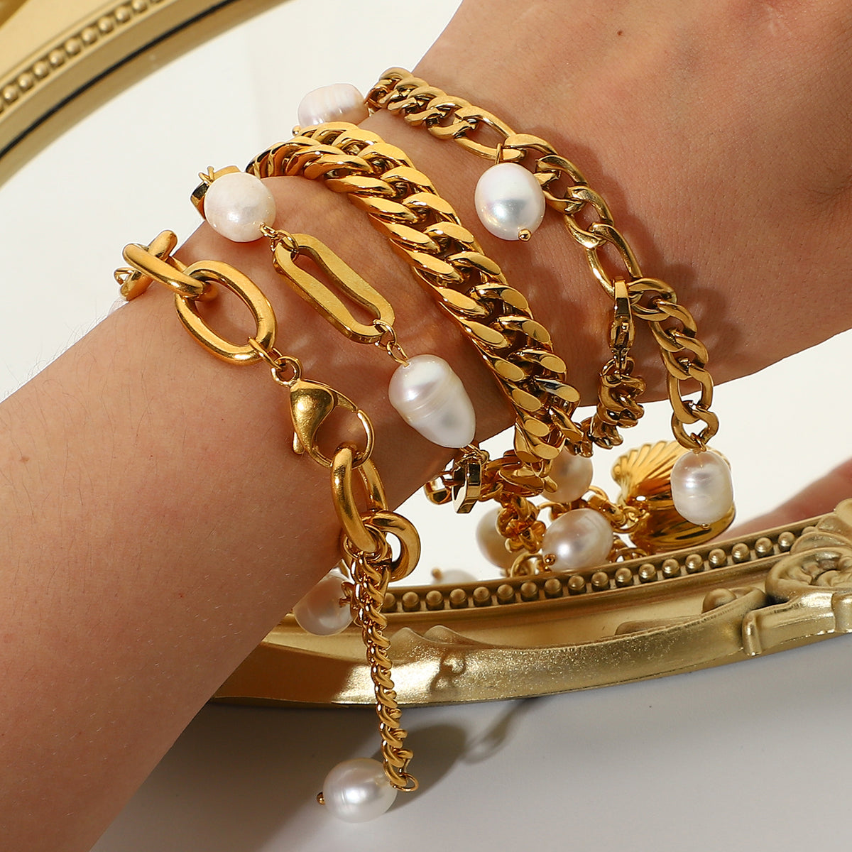 Water Resistant Bracelet, Water Resistant Jewelry, Tarnish Free Bracelet, Anti Tarnish Bracelet, Tarnish Free Jewelry, Pearl Bracelet, Mother Pearl Bracelet, Nacar Bracelet, Boho Chic Jewelry, Vintage Bracelet, Bold Bracelet, Chunky Bracelet