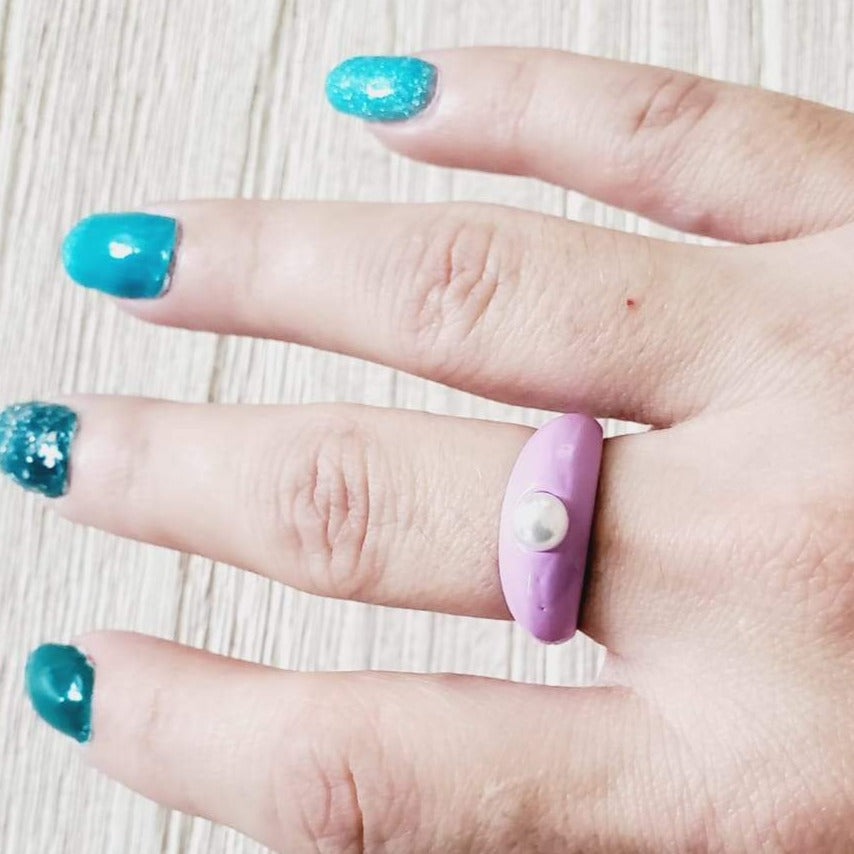 Candy Rings, Colorful Rings, Pride Rings, Summer Rings, Summer Essentials, Rainbow Rings, Color Rings, Happy Face Rings, Cubanas Rings, Croissant Rings, Twisted Rings, Pearls Rings, Smile Face Rings, Happy Face Rings, Gucci Rings, GG Rings