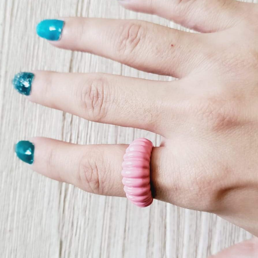 Candy Rings, Colorful Rings, Pride Rings, Summer Rings, Summer Essentials, Rainbow Rings, Color Rings, Happy Face Rings, Cubanas Rings, Croissant Rings, Twisted Rings, Pearls Rings, Smile Face Rings, Happy Face Rings, Gucci Rings, GG Rings