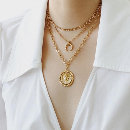 Water resistant jewelry, Hypoallergenic jewelry, tarnish free jewelry, Gold Plated Necklaces, Vintage Necklace, Minimalist Jewelry, Ellie Vail Jewelry, Ellie Vail Necklace, Hey Harper Jewelry, waterproof jewelry, cali tiger jewelry, cali tiger necklaces, 1980 jewelry, she is gold jewelry, kylie jenner necklace, Hello Luxy, Fine Jewelry, Tik Tok Jewelry, Tik Tok Fashion, Best Gift for wife, Wife best gift