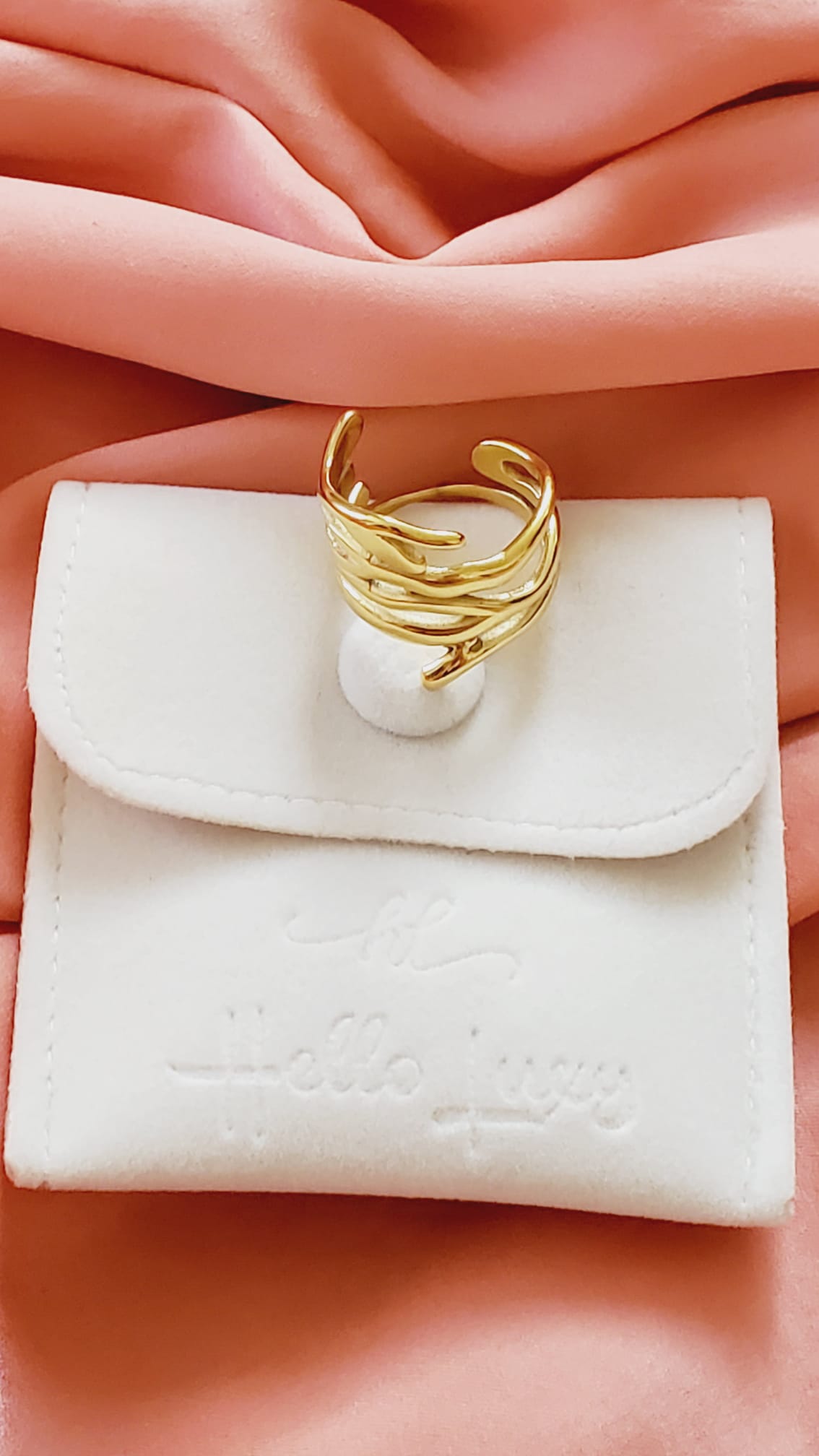 Water resistant jewelry, Hypoallergenic jewelry, tarnish free jewelry, Gold Plated Necklaces, Vintage Necklace, Minimalist Jewelry, Ellie Vail Jewelry, Ellie Vail Necklace, Hey Harper Jewelry, waterproof jewelry, cali tiger jewelry, cali tiger necklaces, 1980 jewelry, she is gold jewelry, kylie jenner necklace, Hello Luxy, Fine Jewelry, Tik Tok Jewelry, Tik Tok Fashion, Best Gift for wife, Wife best gift, Unique Stylish Ring, Statement large ring, Big Irregular Ring, Irregular Statement Ring