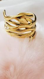 Water resistant jewelry, Hypoallergenic jewelry, tarnish free jewelry, Gold Plated Necklaces, Vintage Necklace, Minimalist Jewelry, Ellie Vail Jewelry, Ellie Vail Necklace, Hey Harper Jewelry, waterproof jewelry, cali tiger jewelry, cali tiger necklaces, 1980 jewelry, she is gold jewelry, kylie jenner necklace, Hello Luxy, Fine Jewelry, Tik Tok Jewelry, Tik Tok Fashion, Best Gift for wife, Wife best gift, Unique Stylish Ring, Statement large ring, Big Irregular Ring, Irregular Statement Ring