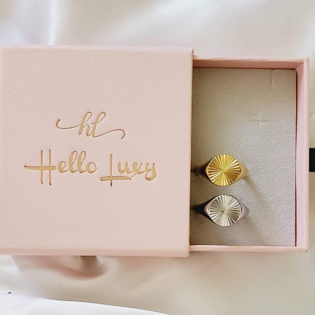 Water resistant jewelry, Hypoallergenic jewelry, tarnish free jewelry, Gold Plated Necklaces, Vintage Necklace, Minimalist Jewelry, Ellie Vail Jewelry, Ellie Vail Necklace, Hey Harper Jewelry, waterproof jewelry, cali tiger jewelry, cali tiger necklaces, 1980 jewelry, she is gold jewelry, kylie jenner necklace, Hello Luxy, Fine Jewelry, Tik Tok Jewelry, Tik Tok Fashion, Best Gift for wife, Wife best gift, dainty silver ring, sunburst circular ring