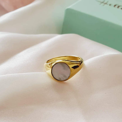 Water Resistant ring, waterproof ring, tarnish free gold ring, 18k gold plated and pearl ring, baroque ring, thick pearl gold ring, Pearl ring, Minimalist ring,Thin ring , Mother Pearl ring,Simple ring, stacking ring, gift for her, Dainty ring, Shiny ring, Classy Pearl Ring, baroque 18 gold ring, pearl bold ring, pearl statement gold ring, pearl chunky ring