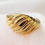 Water resistant jewelry, Hypoallergenic jewelry, tarnish free jewelry, Gold Plated Necklaces, Vintage Necklace, Minimalist Jewelry, Ellie Vail Jewelry, Ellie Vail Necklace, Hey Harper Jewelry, waterproof jewelry, cali tiger jewelry, cali tiger necklaces, 1980 jewelry, she is gold jewelry, kylie jenner necklace, Hello Luxy, Fine Jewelry, Tik Tok Jewelry, Tik Tok Fashion, Best Gift for wife, Wife best gift