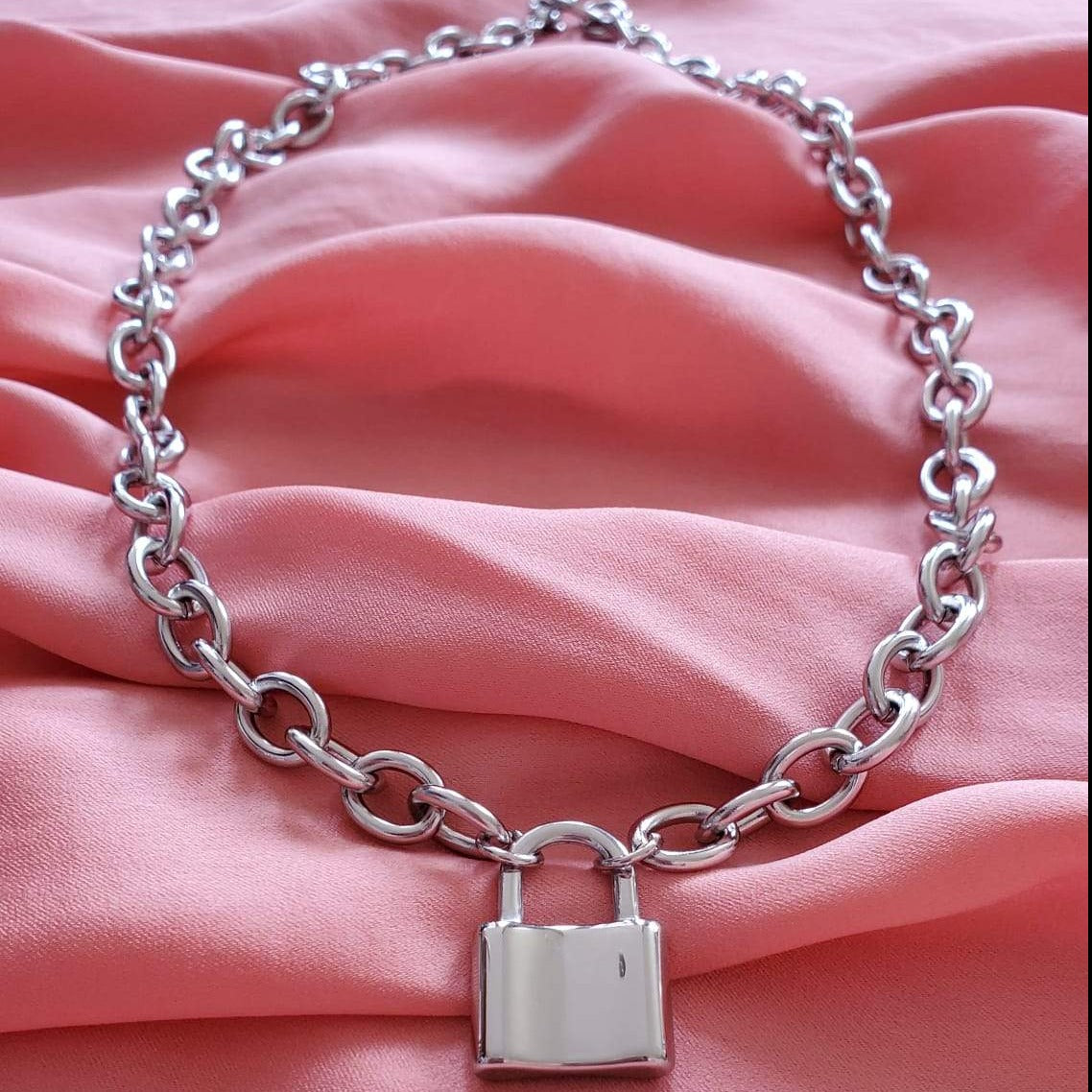 Water Resistant Necklace, Lock Necklace, Silver Necklace, Tarnish Free Necklace, Anti Tarnish Necklace, Hypoallergenic Necklace, Minimalist Necklace, Bold Necklace, Fine Jewelry Brand, Fine Jewelry, Fine Necklace, Boho Necklace, Vintage Necklace, High End Jewelry, Hey Harper Jewelry, Ellie Vail Jewelry, Missoma Jewelry