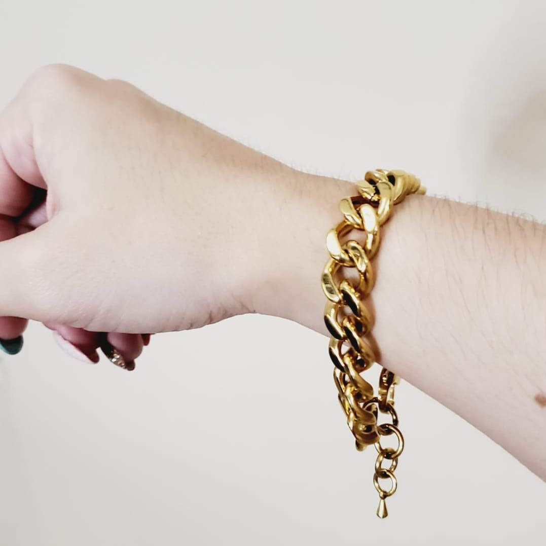 Water Resistant Bracelet, Tarnish Free Bracelet, Cuban Bracelet, Chunky Bracelet, Bold Bracelet, Bold Look Jewelry, Bold Jewelry, Gold Chunky Bracelet