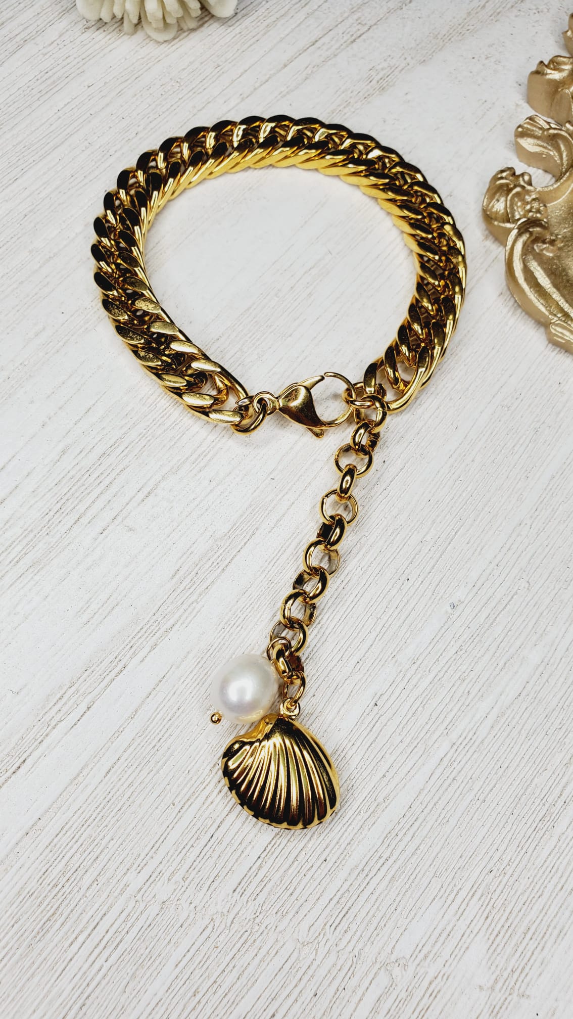 Water Resistant Jewelry, Water Resistant Bracelet, Tarnish Free Jewelry, Anti Tarnish Bracelet, Pearl Bracelet, Bold Bracelet, Cuban Bracelet, Chunky Cuban Bracelet, Vintage Modern Bracelet, Gold Chunky Bracelet