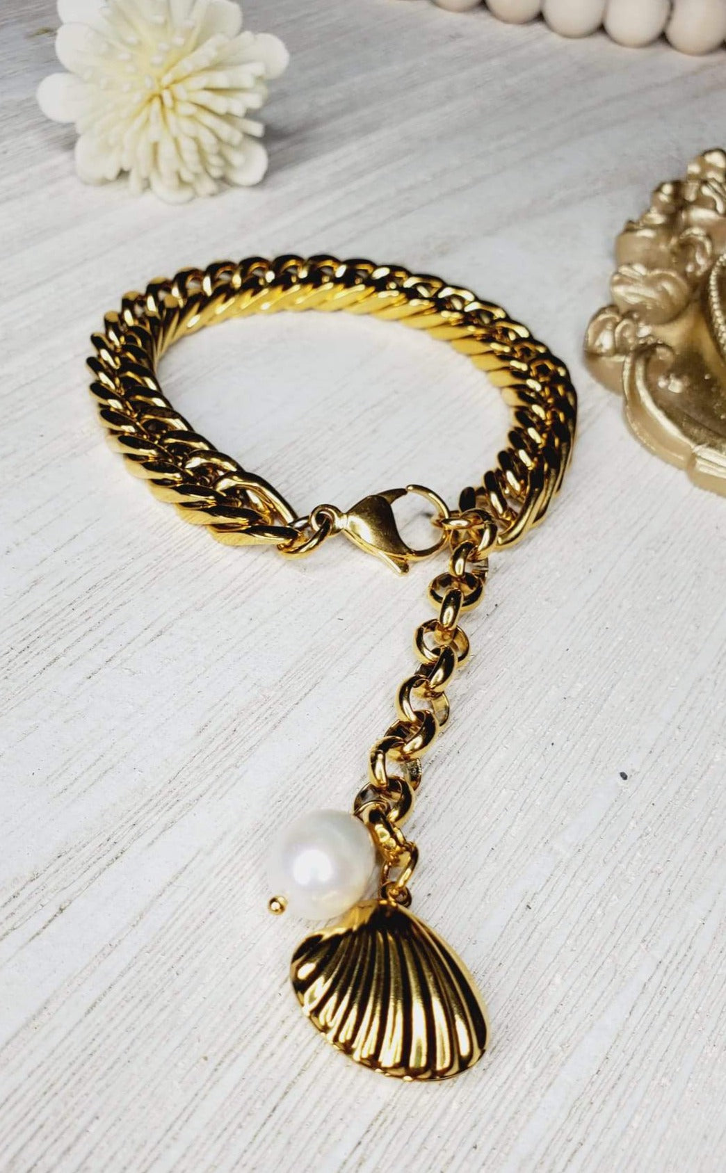 Water Resistant Jewelry, Water Resistant Bracelet, Tarnish Free Jewelry, Anti Tarnish Bracelet, Pearl Bracelet, Bold Bracelet, Cuban Bracelet, Chunky Cuban Bracelet, Vintage Modern Bracelet, Gold Chunky Bracelet, lifetime bracelet, 