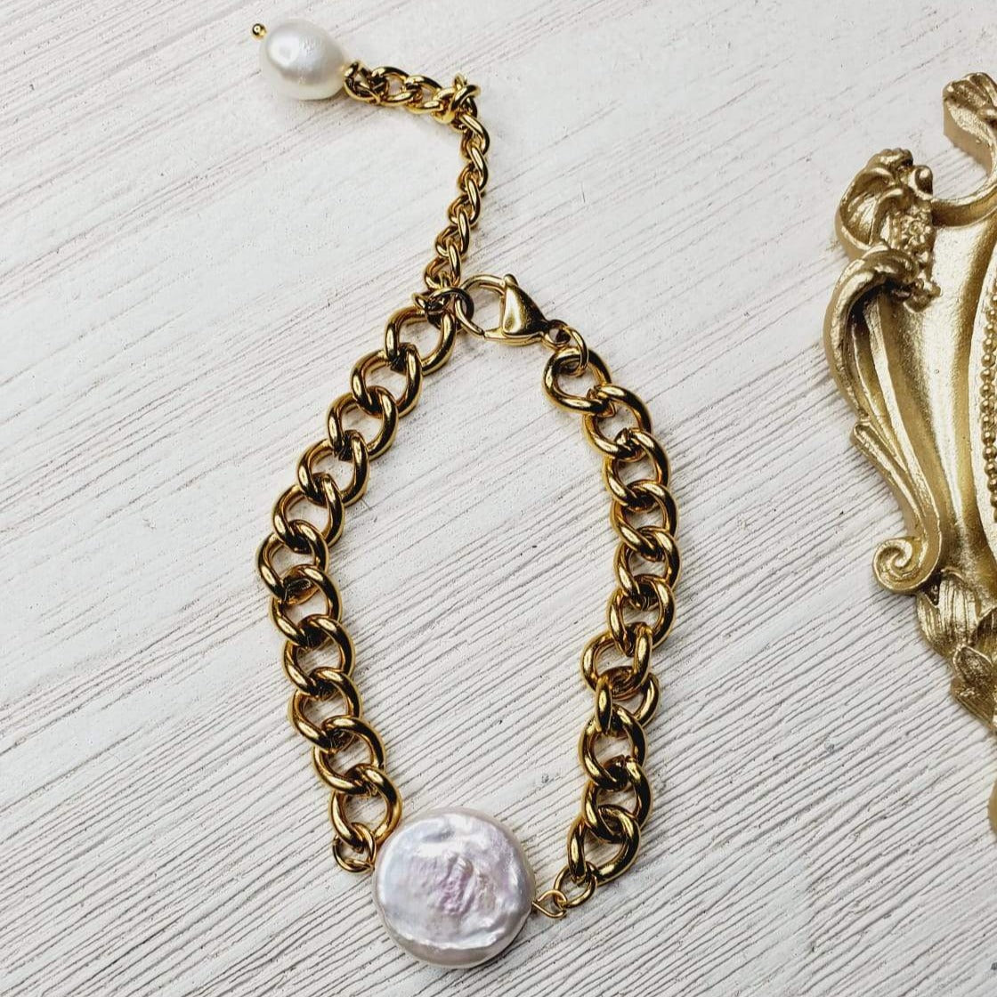 Pearl Bracelet Cuban Bracelet, Baroque Bracelet, Mother Pearl Bracelet, Chunky Bracelet, Cuban Bracelet, Bold Look, Bold Jewelry