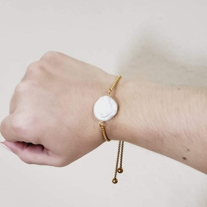 Water Resistant Bracelet, Pearl Bracelet, Adjustable bracelet, tarnish free bracelet, tarnish free jewelry, water resistant jewelry, Mother Pearl Bracelet, High end jewelry, fine bracelet, Nacar Bracelet