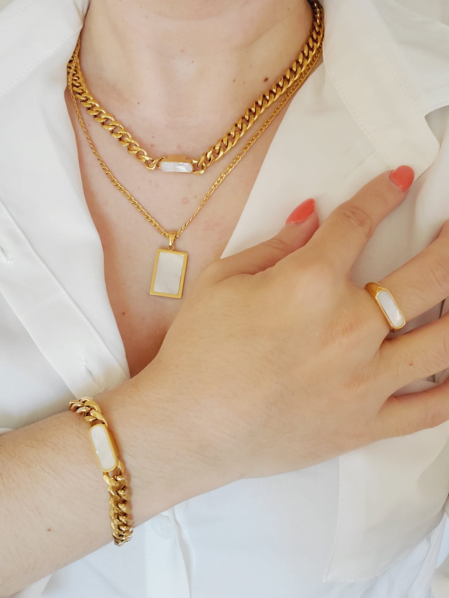 Mariner Link Chain, Heavy Chain Necklace, Thick Gold Chain, Chunky Gold Choker, Puffy Mariner Chain, Gold Mariner Chain, Gold Anchor Link, Puff Link Chain, Mariner Necklace, Puffy Link Necklace, Gold Puff Chain, Thick Puff Necklace, Mother Pearl Cuban chain, Mother Pearls cuban necklace, white necklace, white jewelry, white jewelry set, mother pearl jewelry set, white nacar jewelry set