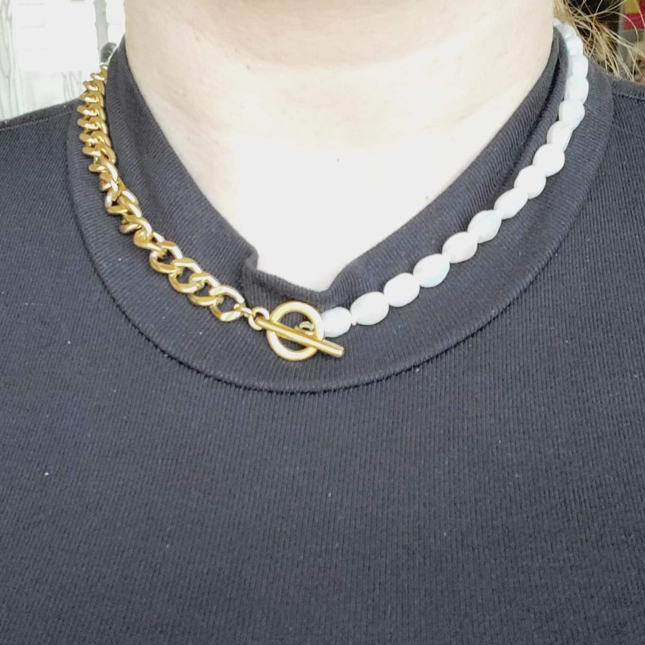snake chain, herringbone chain, flat snake chain, gold herringbone, 18k gold snake chain, chunky gold necklace, gold fill chain, gold fill necklace, chain necklace, herringbone choker, rope chain necklace, layer necklace set, snake necklace, pearl Necklace, baroque necklace, pearls cuban necklace, OT clasp Necklace, chunky chain