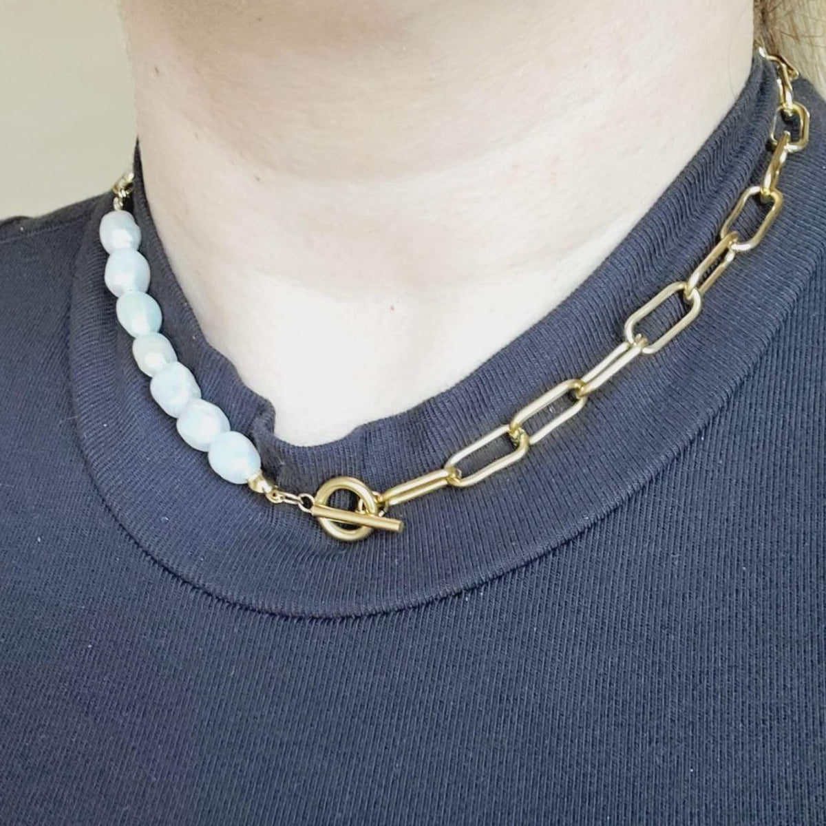 snake chain, herringbone chain, flat snake chain, gold herringbone, 18k gold snake chain, chunky gold necklace, gold fill chain, gold fill necklace, chain necklace, herringbone choker, rope chain necklace, layer necklace set, snake necklace, pearl Necklace, baroque necklace, pearls cuban necklace, OT clasp Necklace, chunky chain