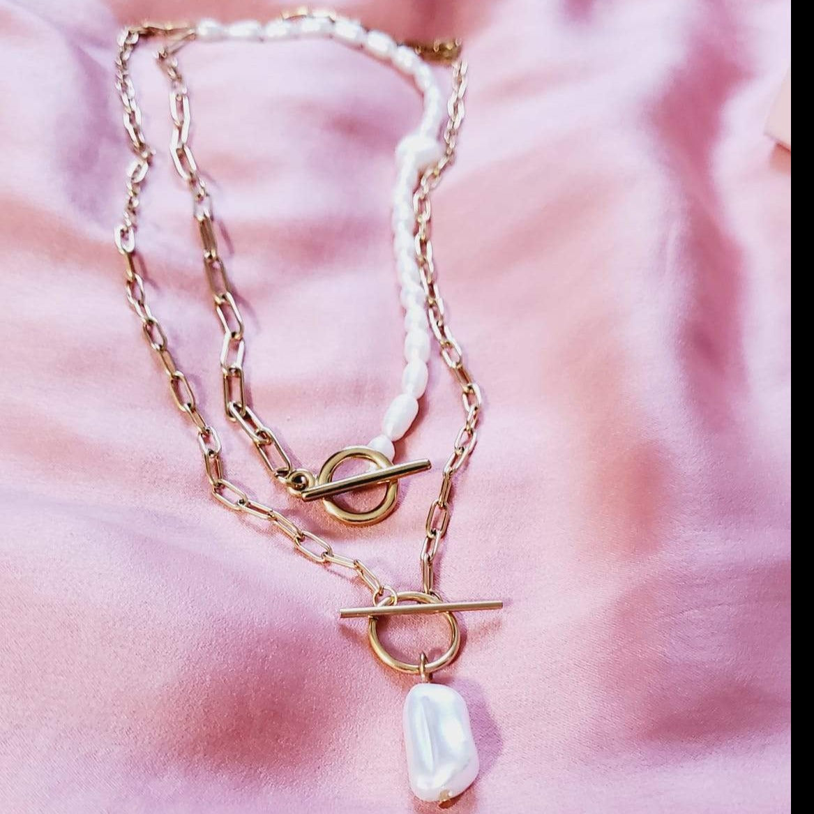 snake chain, herringbone chain, flat snake chain, gold herringbone, 18k gold snake chain, chunky gold necklace, gold fill chain, gold fill necklace, chain necklace, herringbone choker, rope chain necklace, layer necklace set, snake necklace, pearl Necklace, baroque necklace, pearls cuban necklace, OT clasp Necklace, chunky chain