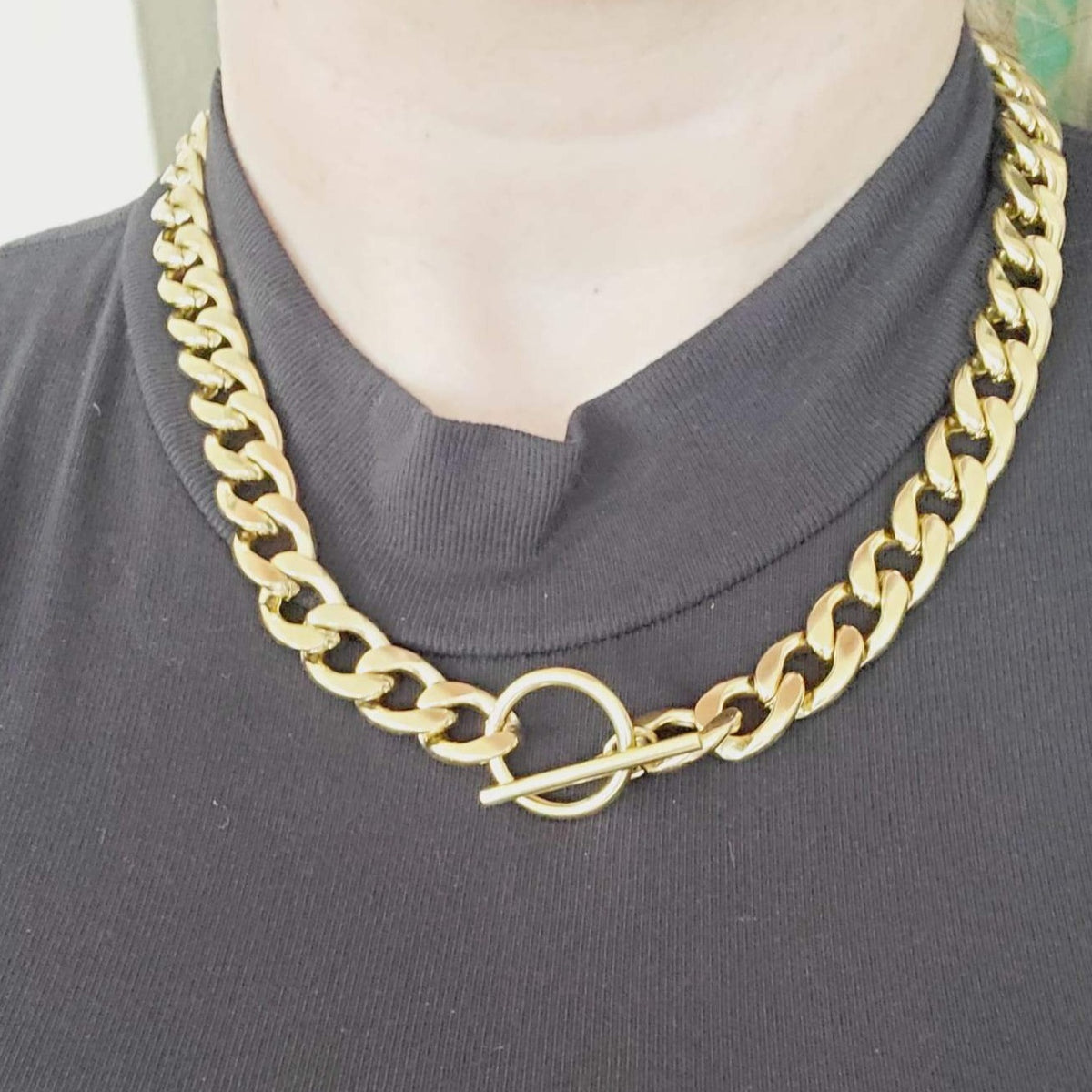 snake chain, herringbone chain, flat snake chain, gold herringbone, 18k gold snake chain, chunky gold necklace, gold fill chain, gold fill necklace, chain necklace, herringbone choker, rope chain necklace, layer necklace set, snake necklace, pearl Necklace, baroque necklace, pearls cuban necklace, OT clasp Necklace, chunky chain