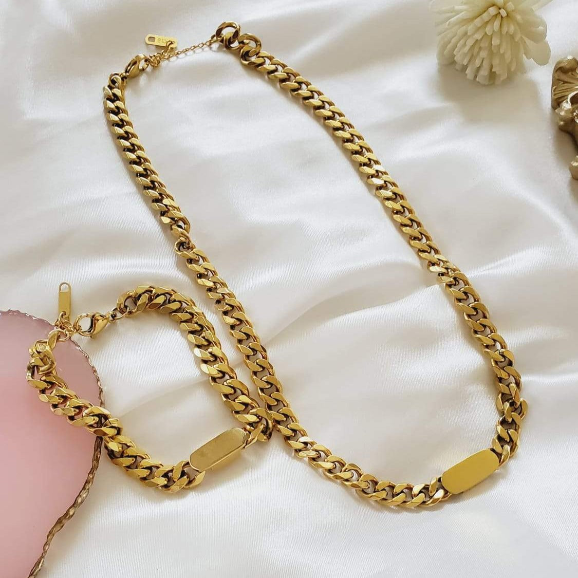 Mariner Link Chain, Heavy Chain Necklace, Thick Gold Chain, Chunky Gold Choker, Puffy Mariner Chain, Gold Mariner Chain, Gold Anchor Link, Puff Link Chain, Mariner Necklace, Puffy Link Necklace, Gold Puff Chain, Thick Puff Necklace, Gold Chunky Set, Gold Chunky chain, 18k Gold plated Chain