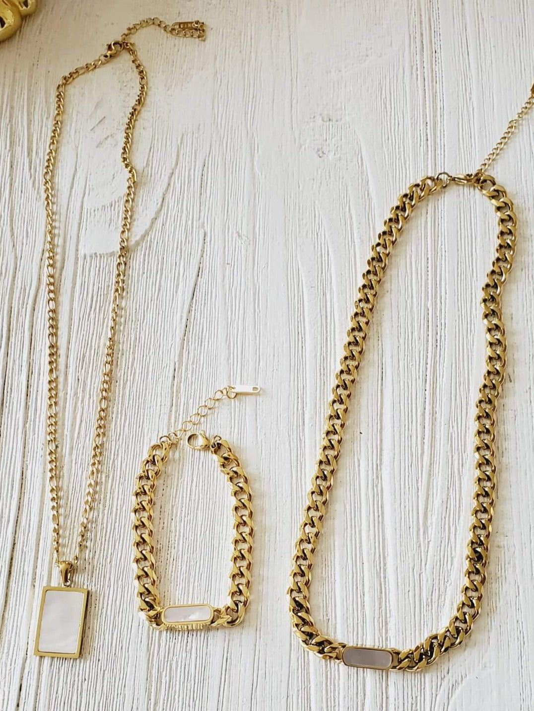 Mariner Link Chain, Heavy Chain Necklace, Thick Gold Chain, Chunky Gold Choker, Puffy Mariner Chain, Gold Mariner Chain, Gold Anchor Link, Puff Link Chain, Mariner Necklace, Puffy Link Necklace, Gold Puff Chain, Thick Puff Necklace, Mother Pearl Cuban chain, Mother Pearls cuban necklace, white necklace, white jewelry, white jewelry set, mother pearl jewelry set, white nacar jewelry set