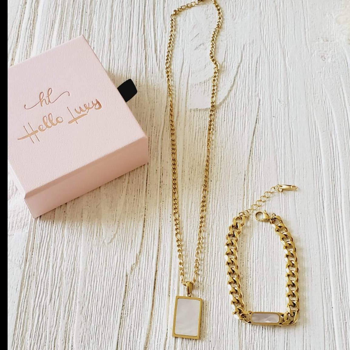 Mariner Link Chain, Heavy Chain Necklace, Thick Gold Chain, Chunky Gold Choker, Puffy Mariner Chain, Gold Mariner Chain, Gold Anchor Link, Puff Link Chain, Mariner Necklace, Puffy Link Necklace, Gold Puff Chain, Thick Puff Necklace, christmas gift for wife, christmas gift for her, christmas gift for daughter, bold jewelry, mother pearl necklace, pearl necklace, pearl jewelry, mother pearl jewelry, White Jewelry, White Necklace, White Jewelry Set