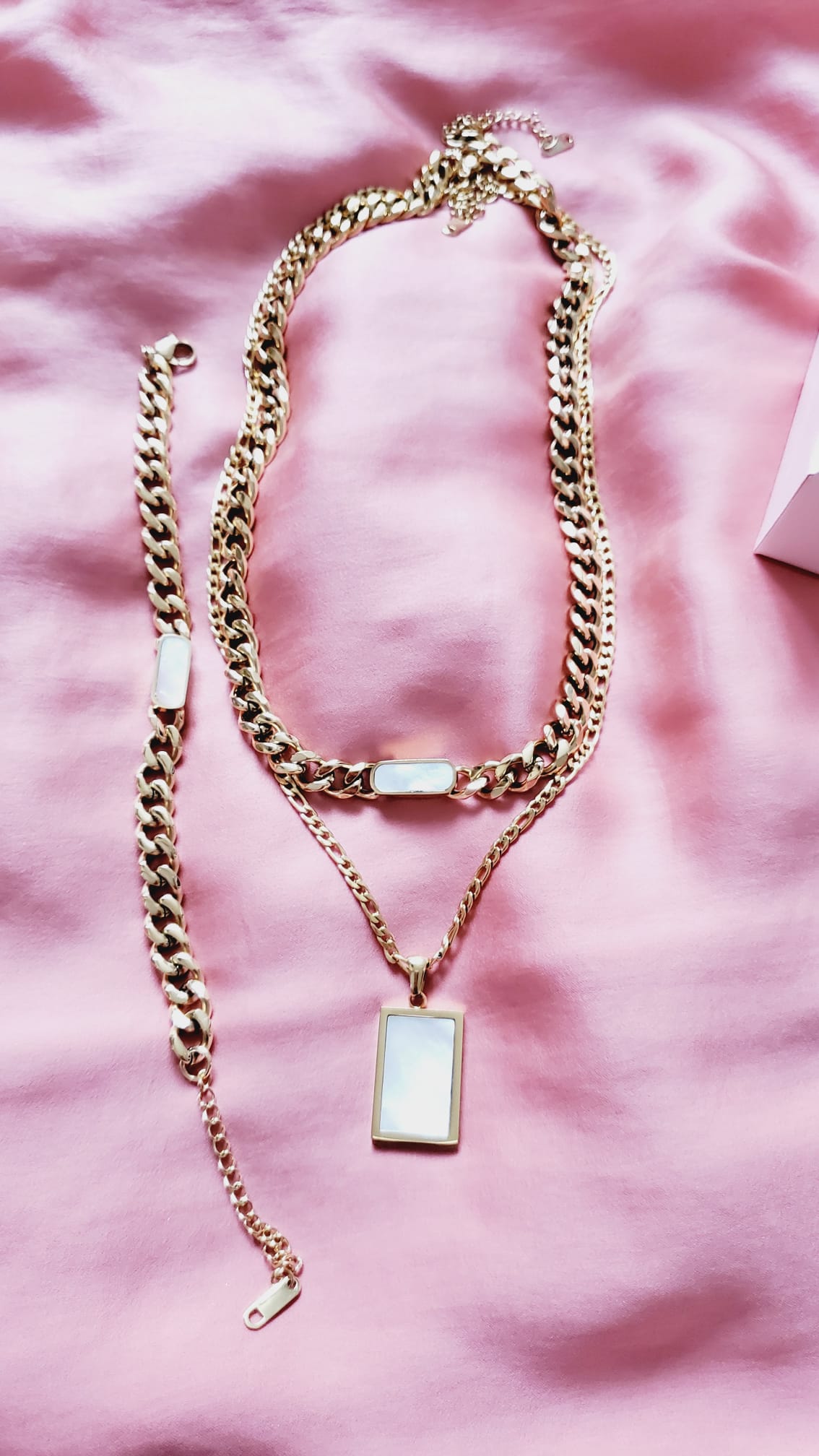 Mariner Link Chain, Heavy Chain Necklace, Thick Gold Chain, Chunky Gold Choker, Puffy Mariner Chain, Gold Mariner Chain, Gold Anchor Link, Puff Link Chain, Mariner Necklace, Puffy Link Necklace, Gold Puff Chain, Thick Puff Necklace, Mother Pearl Cuban chain, Mother Pearls cuban necklace, white necklace, white jewelry, white jewelry set, mother pearl jewelry set, white nacar jewelry set