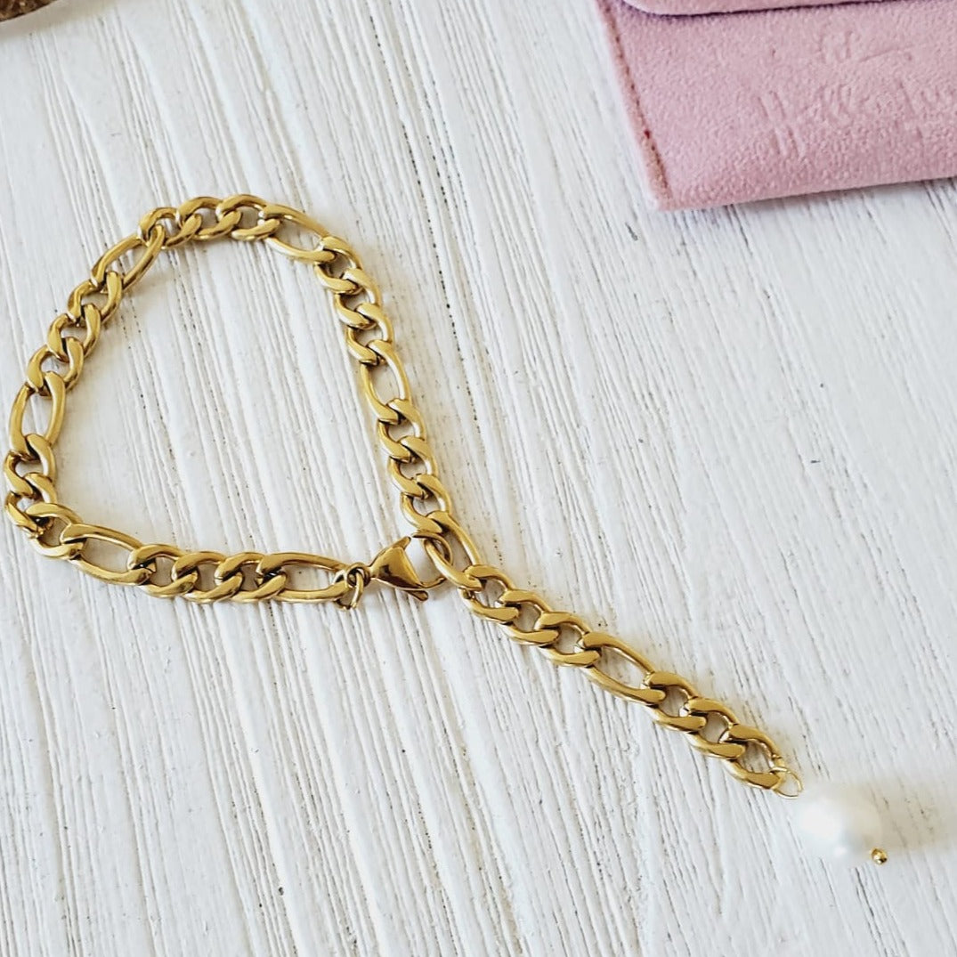 Water Resistant Bracelet, Water Resistant Jewelry, Tarnish Free Bracelet, Anti Tarnish Bracelet, Tarnish Free Jewelry, Pearl Bracelet, Mother Pearl Bracelet, Nacar Bracelet, Boho Chic Jewelry, Vintage Bracelet, Bold Bracelet, Chunky Bracelet, cuban pearl bracelet, gift for valentines, valentines gift for her