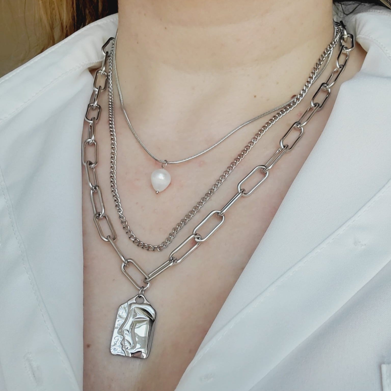 Minimalist chain, Gold filled Chain, Flat Gold Necklace, Snake Chain, Water resistant jewelry, water resistant Necklace, Water resistant bracelet, vintage jewelry, vintage jewelry, vintage necklace, 14k gold necklace, 14k gold jewelry, 14k gold necklace, fine jewelry, fine necklace, fine bracelet, snake gold necklace, bold necklace, bold jewelry, handmade jewelry, fine jewelry brand, hello luxy, joyeria fina, gold plated chain, 18k gold plated chain, Abstract Face Necklace