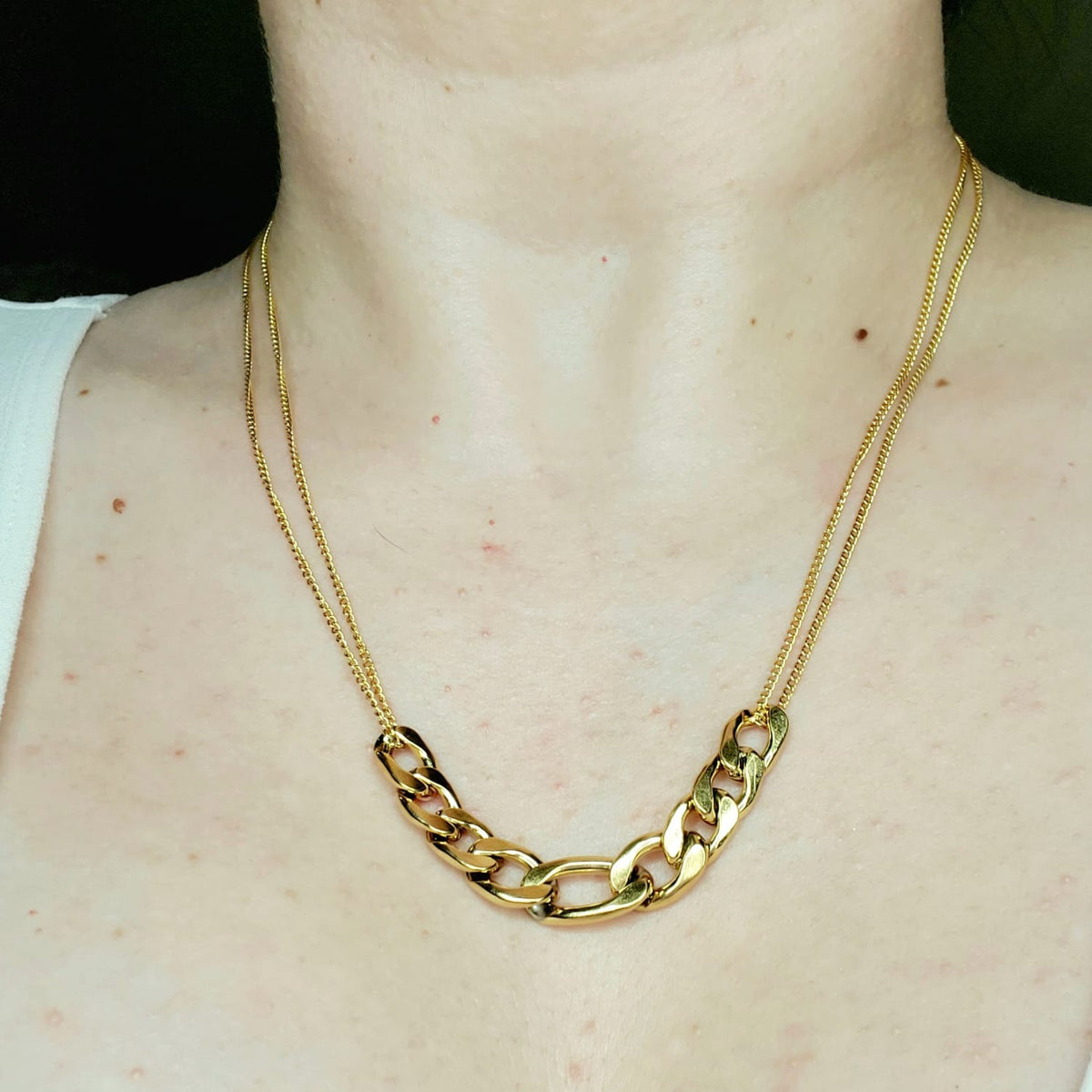 Minimalist chain, Gold filled Chain, Flat Gold Necklace, Snake Chain, Water resistant jewelry, water resistant Necklace, Water resistant bracelet, vintage jewelry, vintage jewelry, vintage necklace, 14k gold necklace, 14k gold jewelry, 14k gold necklace, fine jewelry, fine necklace, fine bracelet, snake gold necklace, bold necklace, bold jewelry, handmade jewelry, fine jewelry brand, hello luxy, joyeria fina, gold plated chain, 18k gold plated chain, 18k gold plated jewelry, gift for her
