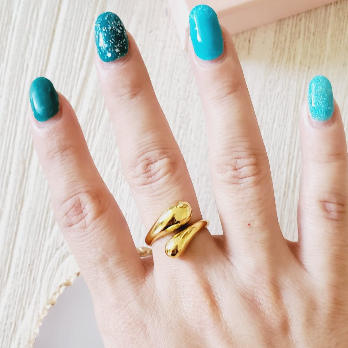 snake ring, silver ring, high end ring, bold ring, water resistant ring, water resistant jewelry, sweat resistant ring, tarnish free ring, hypoallergenic ring, hey harper ring, ellie vail jewelry, she is golden jewelry, hello luxy jewelry, hello luxy, the views and co jewelry