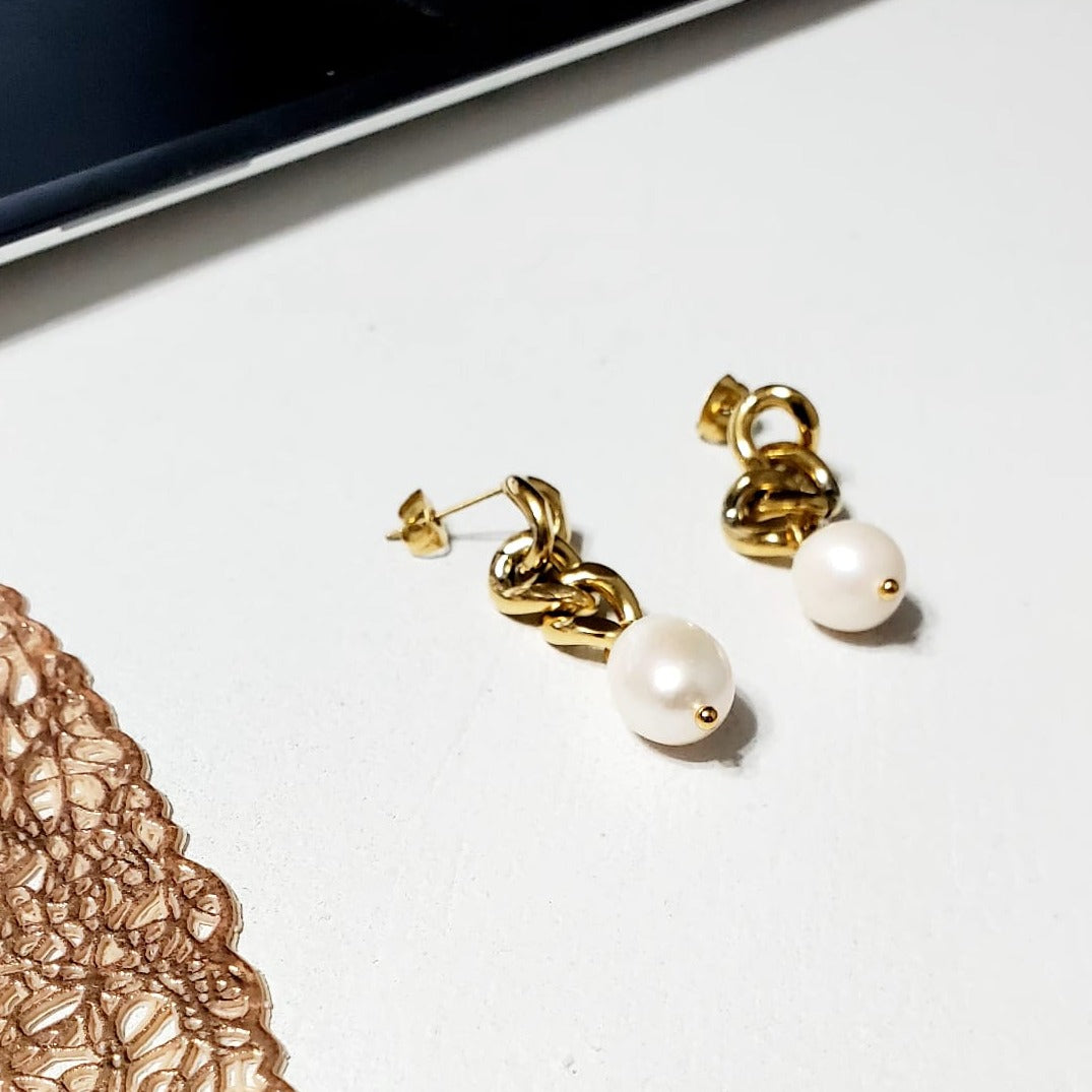 water resistant earrings, pearl earrings, 18k gold earrings, cuban earrings, bold earrings, vintage earrings, chunky earrings