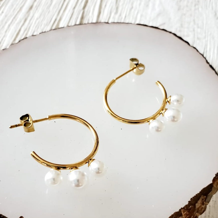 chunky earrings, thick gold hoop, gold hoop earrings, chunky gold hoop, hypoallergenic hoops, gold hoop earring, chunky hoops, small hoop earring, helloluxyjewelry, hoop earrings, croissant earrings, croissant hoops, gold filled hoops, twisted curved hoop, cuban rings, bold earrings, 18k gold earrings, water resistant earrings, Pearl earrings, Pearl hoops,