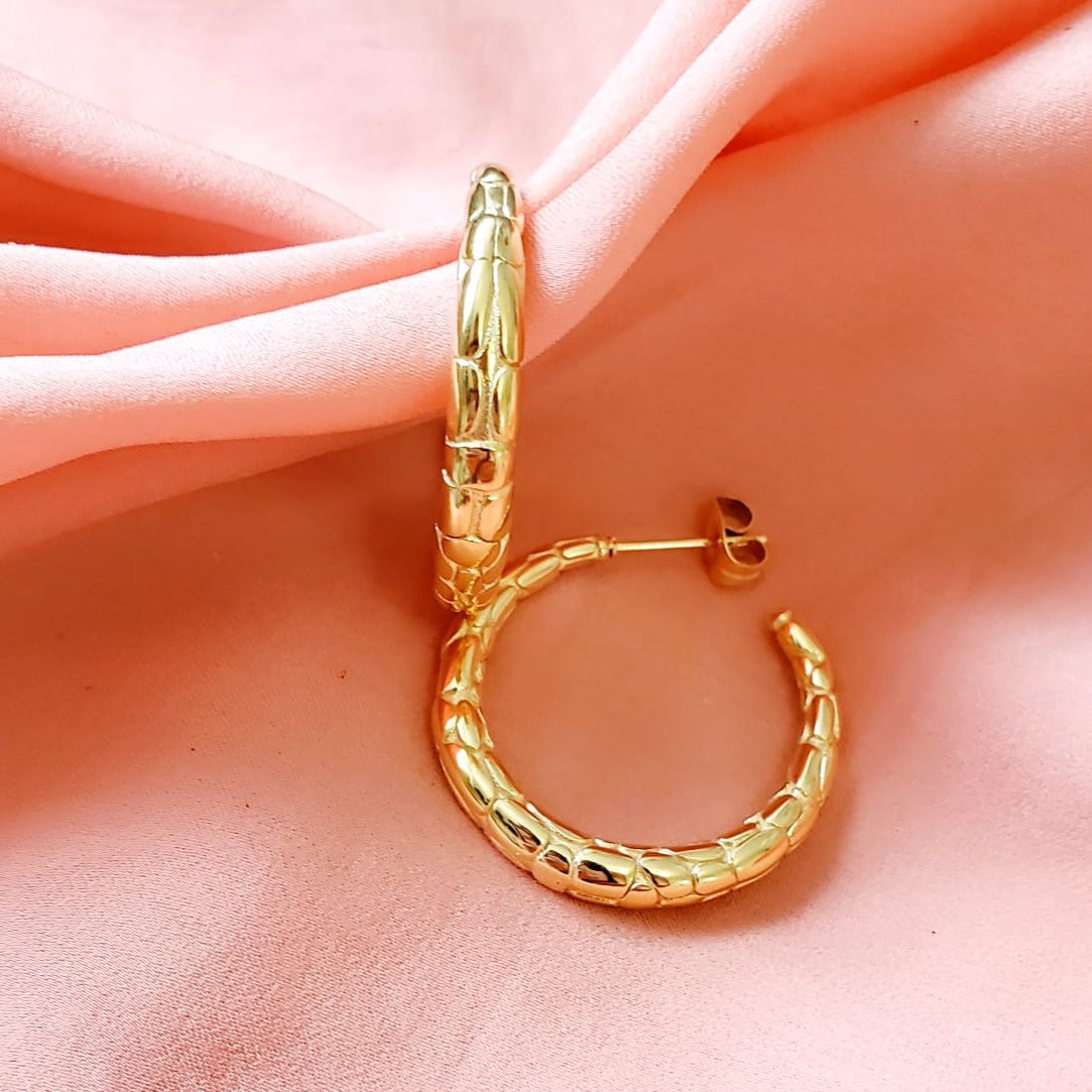 chunky earrings, thick gold hoop, gold hoop earrings, chunky gold hoop, hypoallergenic hoops, gold hoop earring, chunky hoops, small hoop earring, helloluxyjewelry, hoop earrings, croissant earrings, croissant hoops, gold filled hoops, twisted curved hoop, cuban rings, bold earrings, 18k gold earrings, water resistant earrings