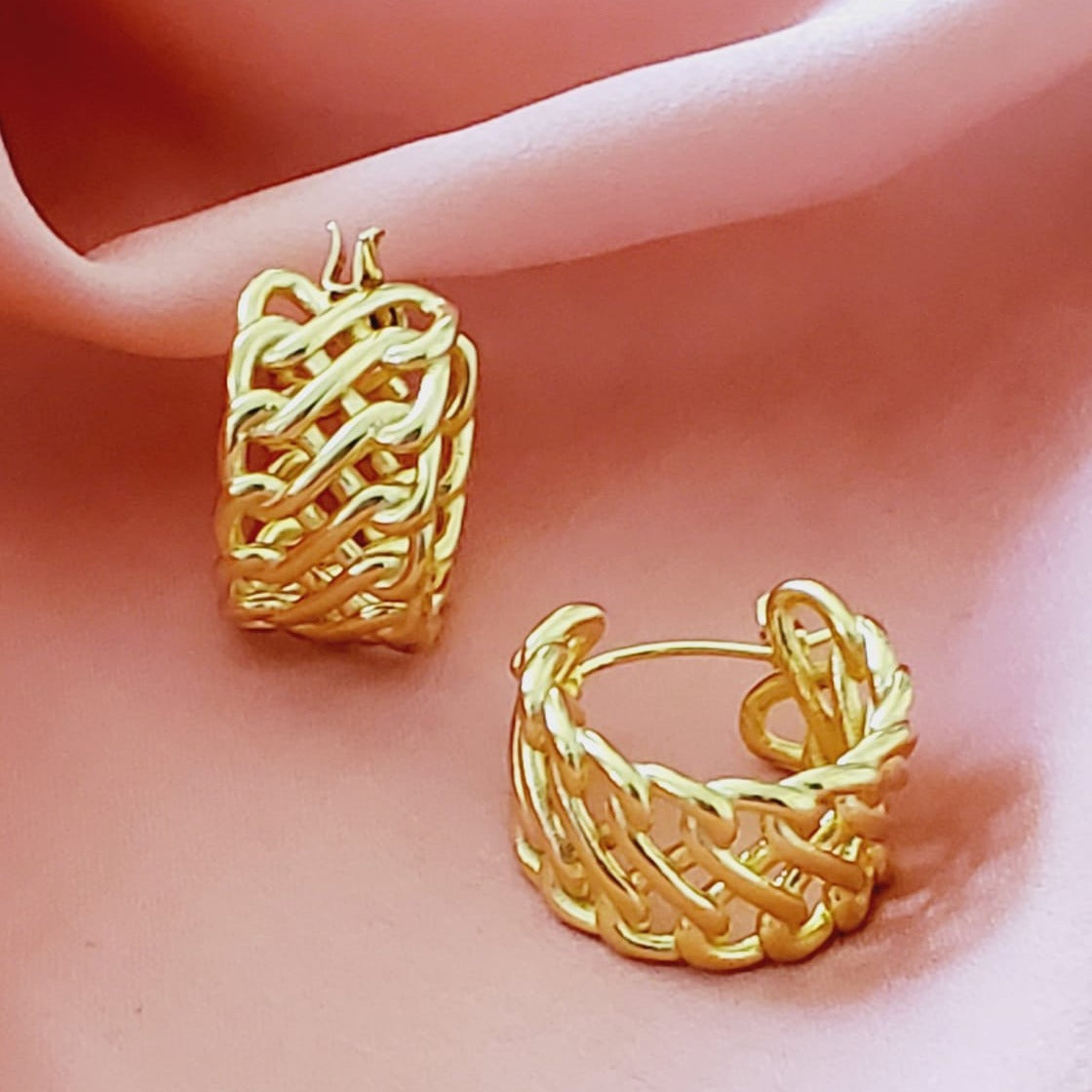 chunky earrings, thick gold hoop, gold hoop earrings, chunky gold hoop, hypoallergenic hoops, gold hoop earring, chunky hoops, small hoop earring, helloluxyjewelry, hoop earrings, croissant earrings, croissant hoops, gold filled hoops, twisted curved hoop, cuban rings, bold earrings, 18k gold earrings, water resistant earrings