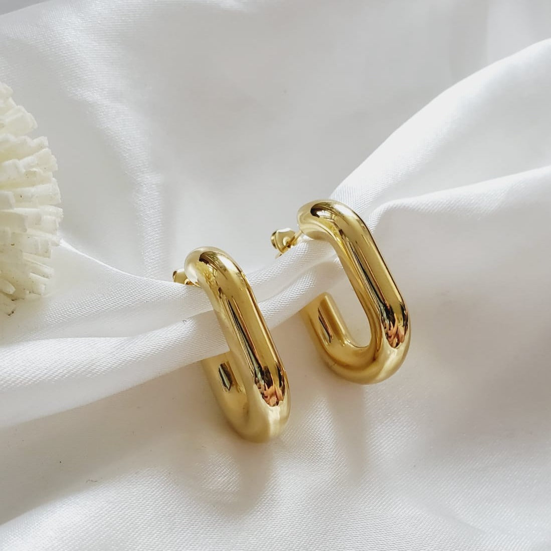 chunky earrings, thick gold hoop, gold hoop earrings, chunky gold hoop, hypoallergenic hoops, gold hoop earring, chunky hoops, small hoop earring, helloluxyjewelry, hoop earrings, croissant earrings, croissant hoops, gold filled hoops, twisted curved hoop, cuban rings, bold earrings, 18k gold earrings, water resistant earrings, gold chunky hoops
