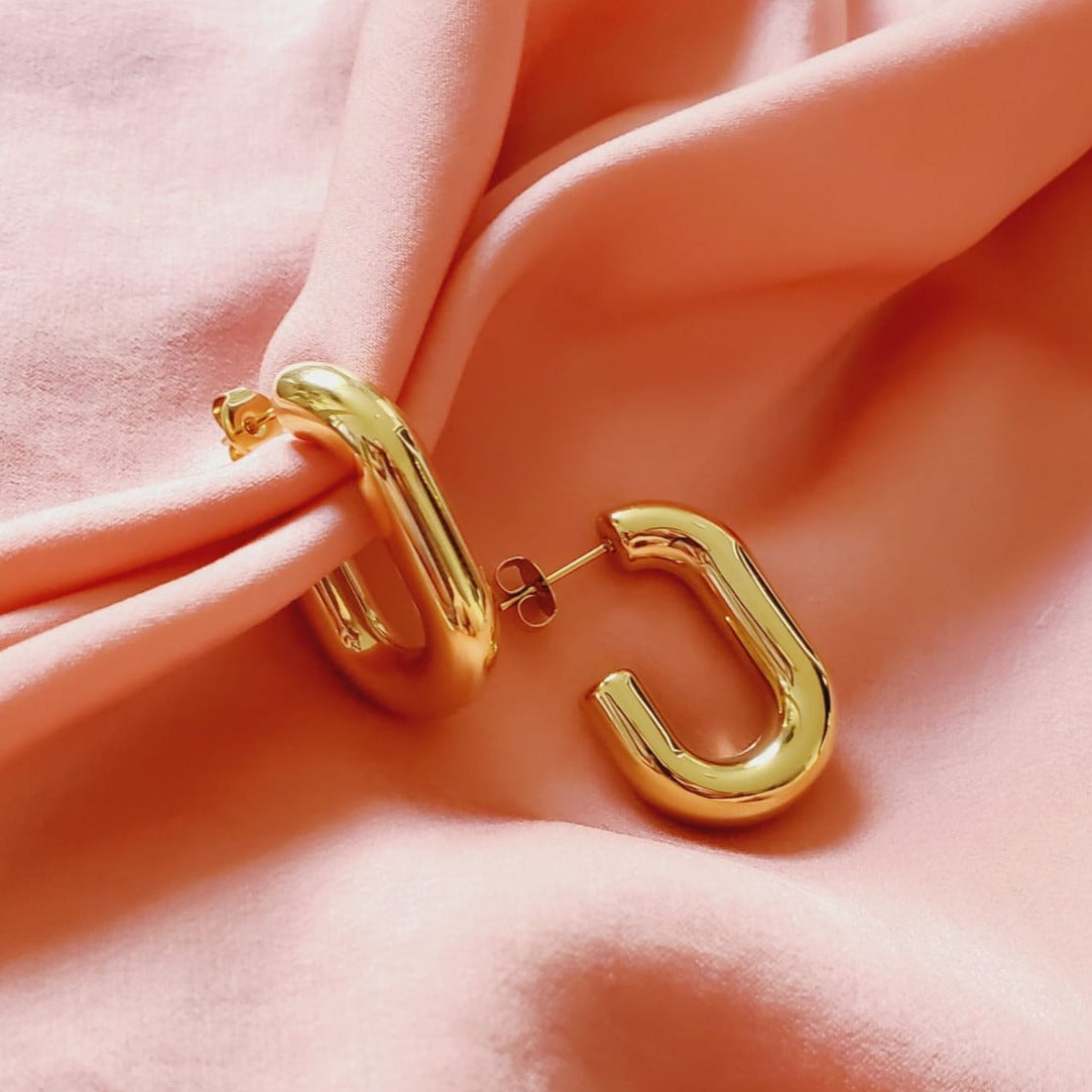 chunky earrings, thick gold hoop, gold hoop earrings, chunky gold hoop, hypoallergenic hoops, gold hoop earring, chunky hoops, small hoop earring, helloluxyjewelry, hoop earrings, croissant earrings, croissant hoops, gold filled hoops, twisted curved hoop, cuban rings, bold earrings, 18k gold earrings, water resistant earrings, bold hoops, chunky hoops, chunky earrings, bold earrings