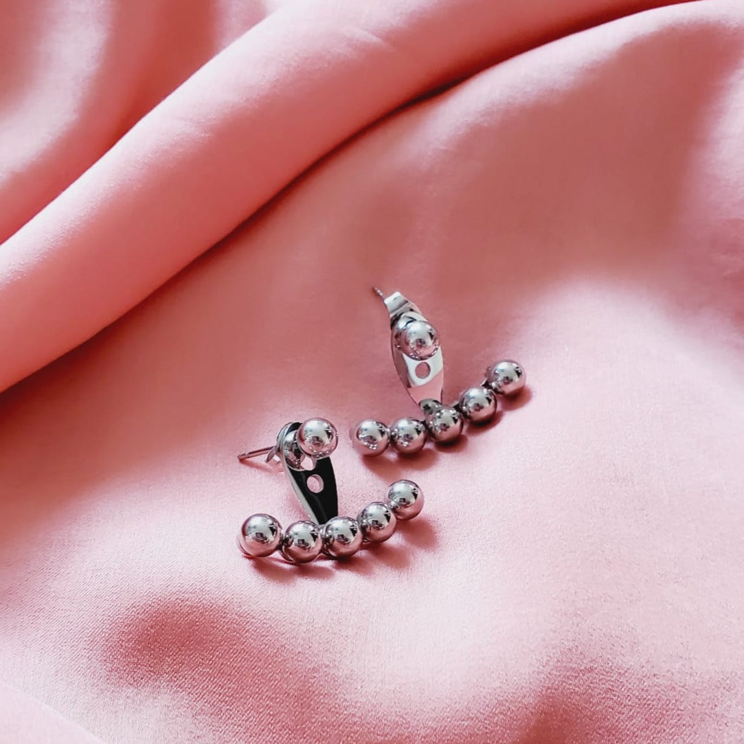 chunky earrings, thick gold hoop, gold hoop earrings, chunky gold hoop, hypoallergenic hoops, gold hoop earring, chunky hoops, small hoop earring, helloluxyjewelry, hoop earrings, croissant earrings, croissant hoops, gold filled hoops, twisted curved hoop, cuban rings, bold earrings, 18k gold earrings, water resistant earrings, silver earlobe