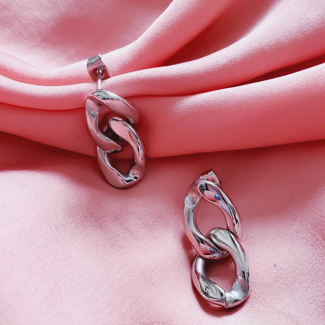 chunky earrings, thick gold hoop, gold hoop earrings, chunky gold hoop, hypoallergenic hoops, gold hoop earring, chunky hoops, small hoop earring, helloluxyjewelry, hoop earrings, croissant earrings, croissant hoops, gold filled hoops, twisted curved hoop, cuban rings, bold earrings, 18k gold earrings, water resistant earrings, silveer chunky earrings, silver cuban earrings