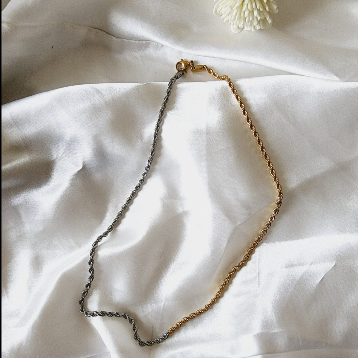 Double tone Necklace, 18k Gold Plated Necklace, Gold and Silver Herringbone Necklace, Herringbone gold Necklace, Herringbone Silver Necklace, Hello Luxy Jewelry, Ellie Vail Jewelry, The Views and Co Jewelry, Hey Harper Jewelry, Water Resistant Necklace, Water Resistant Jewelry, Tarnish Free Jewelry, Gift for wife, Jewelry for her, Sister Necklace, Christmas Jewelry Gift, Jewelry Gift Guide