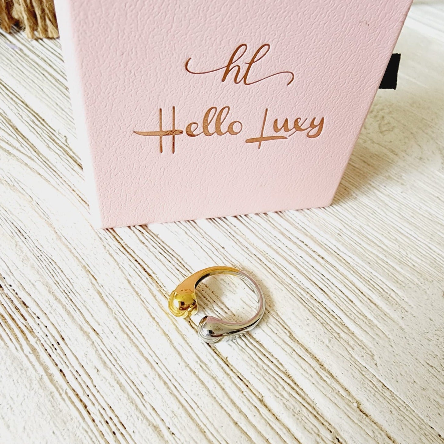 Water Resistant Jewelry, Water Resistant ring, sweat resistant jewelry, water resistance jewelry, Vintage Rings, double tone ring, double tone bold ring, double tone chunky ring,  Vintage Modern Rings, tarnish free jewelry, Delicate double tone ring, Classy double tone ring, 18k double tone ring, Gold and silver Ring, Gold Plated Jewelry, Gift For Her, Fine Jewelry, minimalist jewelry, minimalist ring, bold rings, bold jewelry