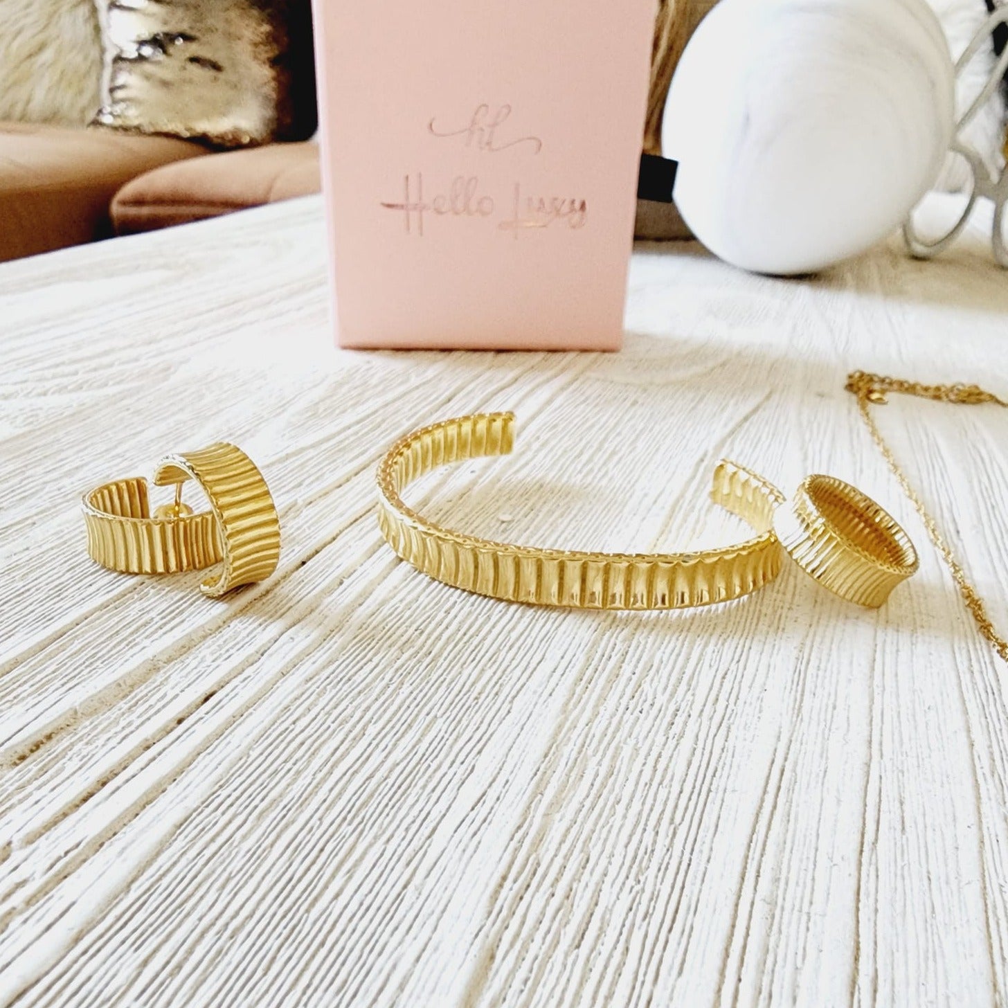 wide chunky bangle, Water Resistant bold bracelets, Water Resistant simple bracelets, sweat resistant jewelry, water resistant minimalist jewelry, minimalist bracelets, timeless gold bangle, waterproof bracelets, stainless steel bangles, 18k gold plated simple bangle, 18k gold plated classy bracelets, 18k gold filled bracelets, 18k gold filled classy bangles, gold vintage bracelets, tarnish free bangles, stackable bracelets, gold stackable bracelets,