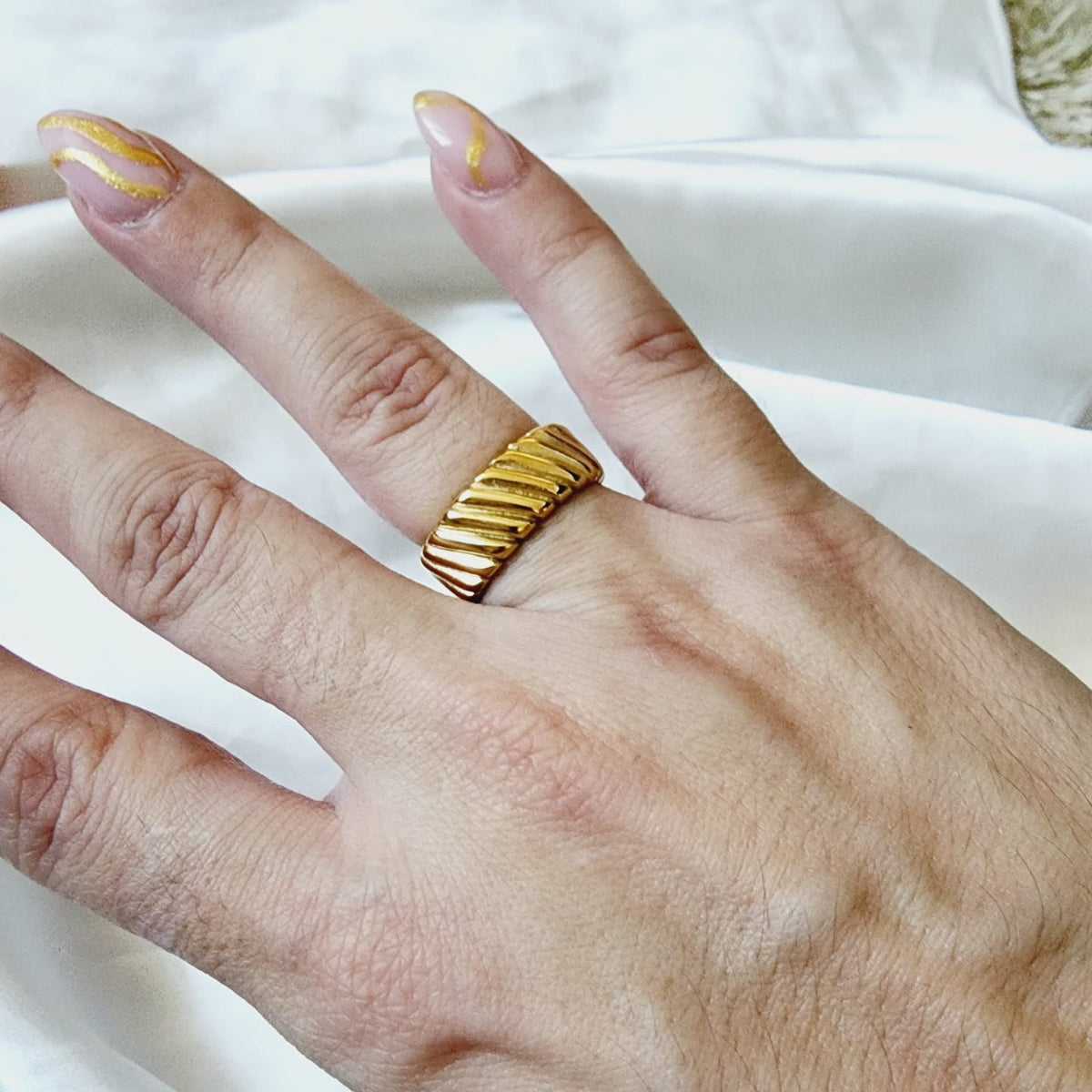 wide chunky ring, Water Resistant classy rings, Water Resistant simple rings, sweat resistant jewelry, water resistant minimalist jewelry, minimalist rings, promise gold rings, waterproof rings, stainless steel rings, 18k gold plated simple rings, 18k gold plated classy rings, 18k gold filled rings, 18k gold filled classy rings, gold vintage rings, tarnish free rings, stackable rings, gold stackable rings, tarnish free jewelry, dainty abstract rings, dainty chunky rings, Sunburst Circular ring