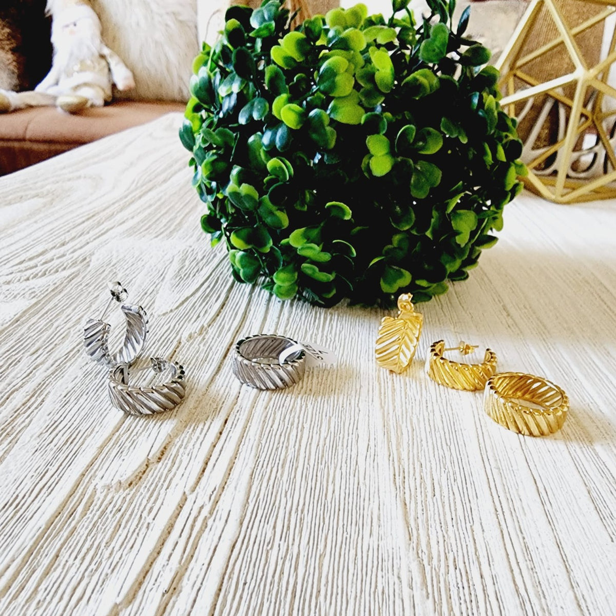 wide chunky earring, Water Resistant bold earrings, Water Resistant simple earrings, sweat resistant jewelry, water resistant minimalist jewelry, minimalist earrings, timeless gold earrings, waterproof earrings, stainless steel earrings, 18k gold plated simple earrings, 18k gold plated classy earrings, 18k gold filled earrings, gold vintage earrings, tarnish free earrings, stackable earrings, gold stackable earrings, tarnish free jewelry, dainty abstract earrings, dainty chunky earrings, minimalist hoops