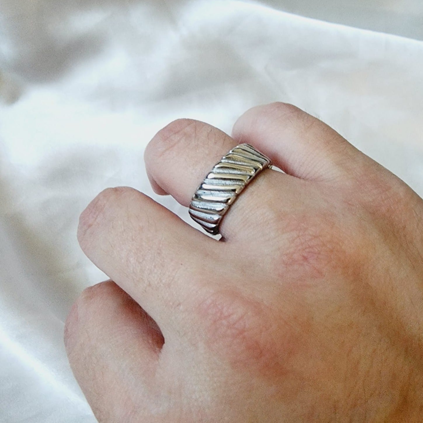 wide chunky ring, Water Resistant classy rings, Water Resistant simple rings, sweat resistant jewelry, water resistant minimalist jewelry, minimalist rings, promise gold rings, waterproof rings, stainless steel rings, 18k gold plated simple rings, 18k gold plated classy rings, 18k gold filled rings, 18k gold filled classy rings, gold vintage rings, tarnish free rings, stackable rings, gold stackable rings, tarnish free jewelry, dainty abstract rings, dainty chunky rings, Sunburst Circular ring