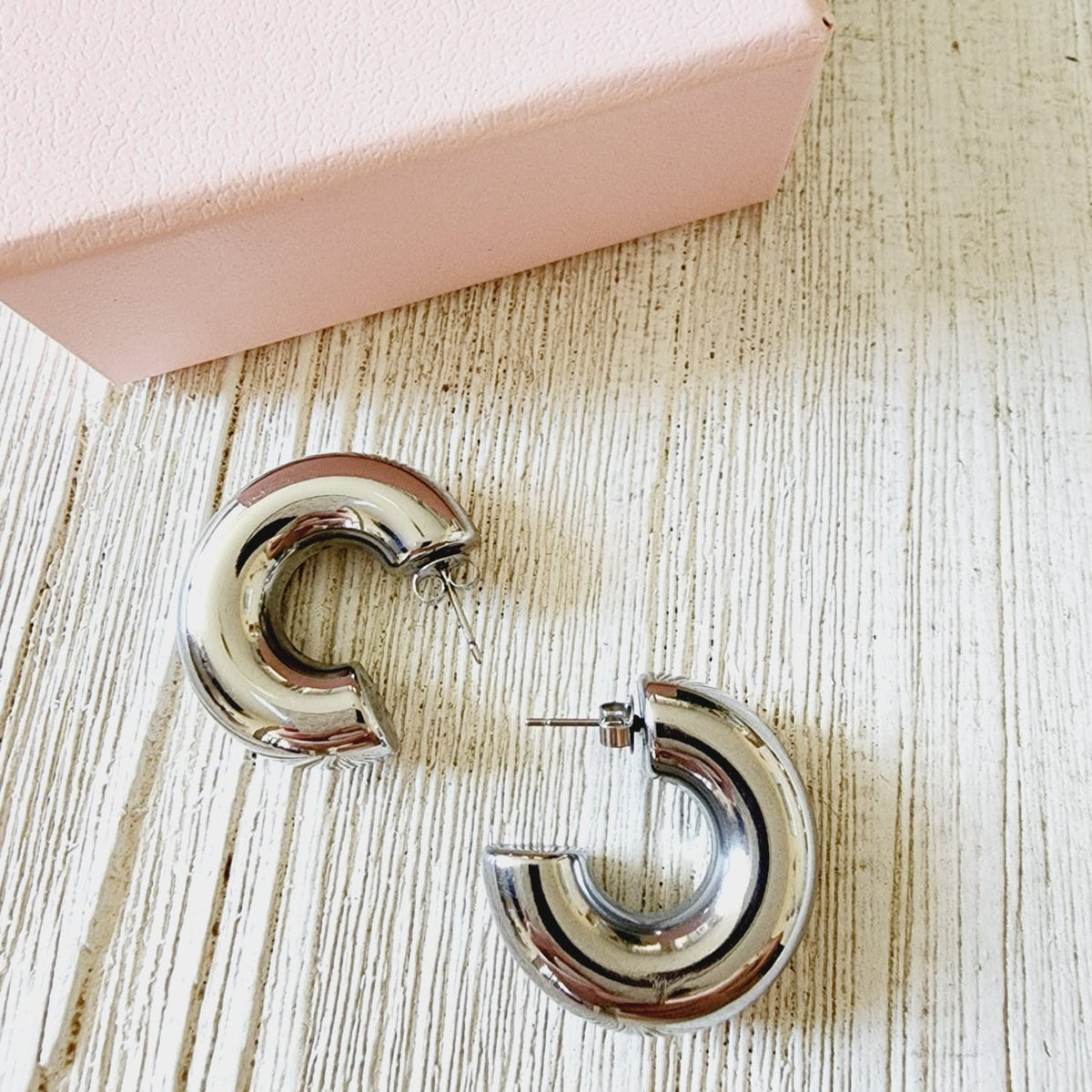 chunky cuban earrings, chunky drop earrings, chunky earrings, thick gold hoop, gold hoop earrings, chunky gold hoop, hypoallergenic hoops, gold hoop earring, chunky hoops, small hoop earring, helloluxyjewelry, hoop earrings, croissant earrings, croissant hoops, gold filled hoops, twisted curved hoop, cuban rings, bold earrings, 18k gold earrings, water resistant earrings, water resistance jewelry