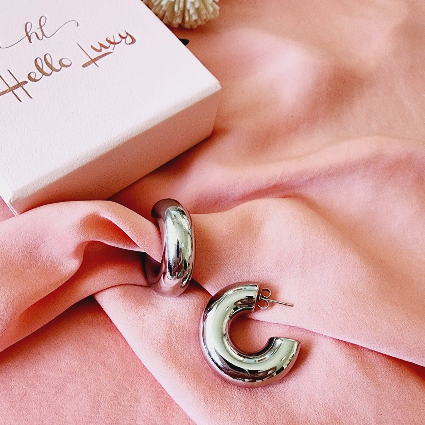 chunky cuban earrings, chunky drop earrings, chunky earrings, thick gold hoop, gold hoop earrings, chunky gold hoop, hypoallergenic hoops, gold hoop earring, chunky hoops, small hoop earring, helloluxyjewelry, hoop earrings, croissant earrings, croissant hoops, gold filled hoops, twisted curved hoop, cuban rings, bold earrings, 18k gold earrings, water resistant earrings, water resistance jewelry