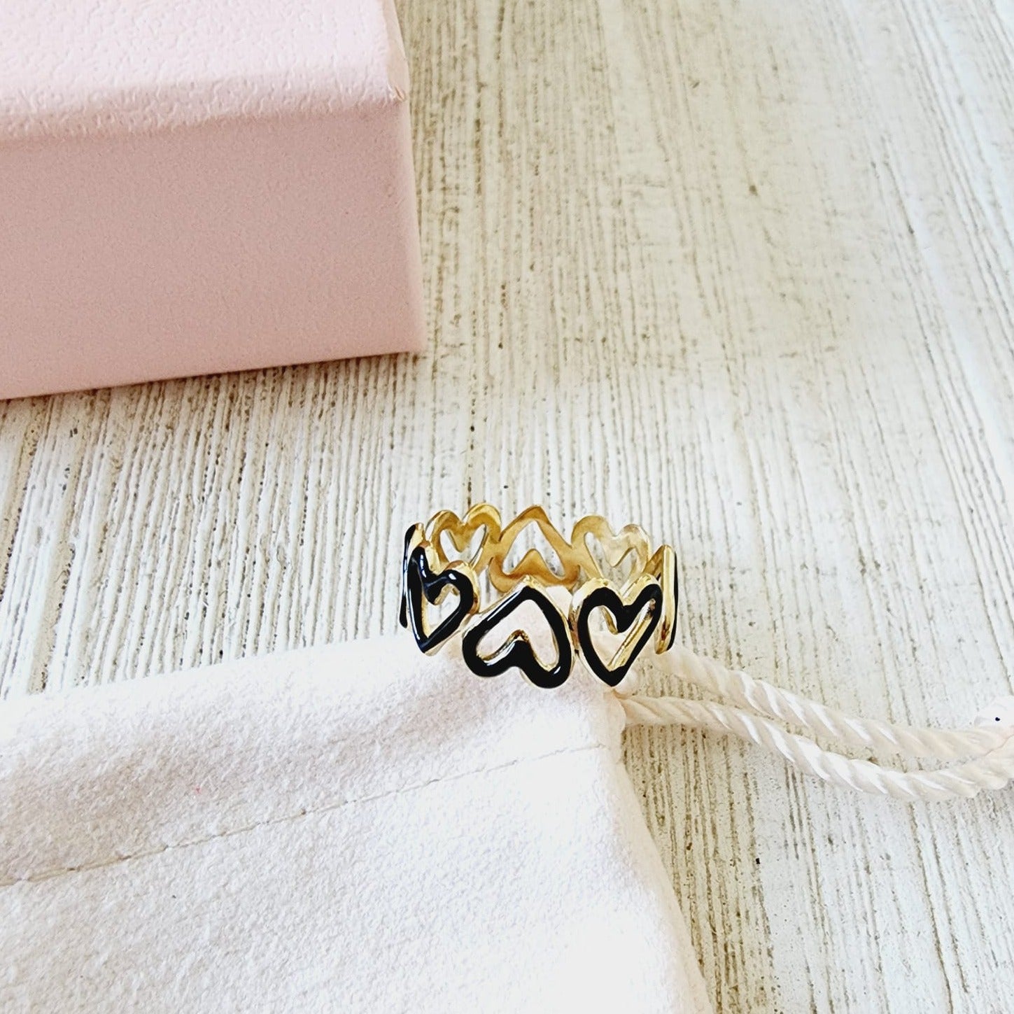 black heart ring, adjustable black ring, adjustable heart ring, unique style, heart jewelry, statement ring, heart ring, chunky heart ring, promise ring, bold heart ring, valentine gift, jewelry gift for valentines, love ring, love jewelry, gift for wife, gift for friend, friendship gifts, self love ring, amor propio anillo, anillo de corazon, waterproof ring, waterproof jewelry, timeless jewelry, timeless ring, gift for girlfriend, soulmate ring, classy ring, dainty ring, everyday ring, must have ring